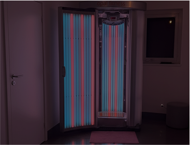 Opal fitness standing sunbed with vibra plate